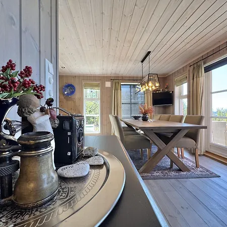 Ferienhaus Bjornebo, Family